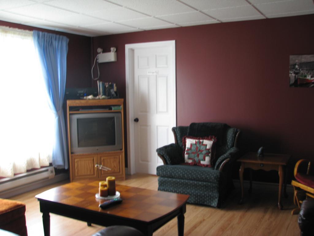 Right Off Da Boat B&B Channel-Port aux Basques Esterno foto